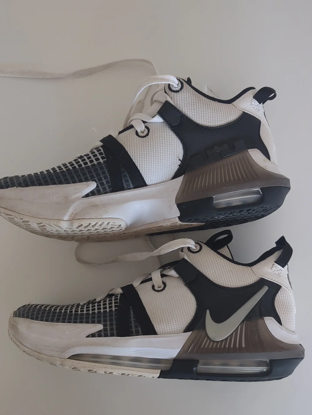 Nike good used